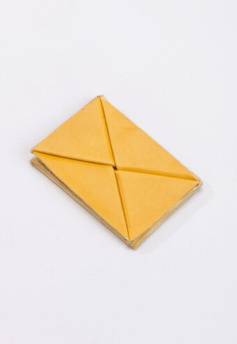 Single folding wallet