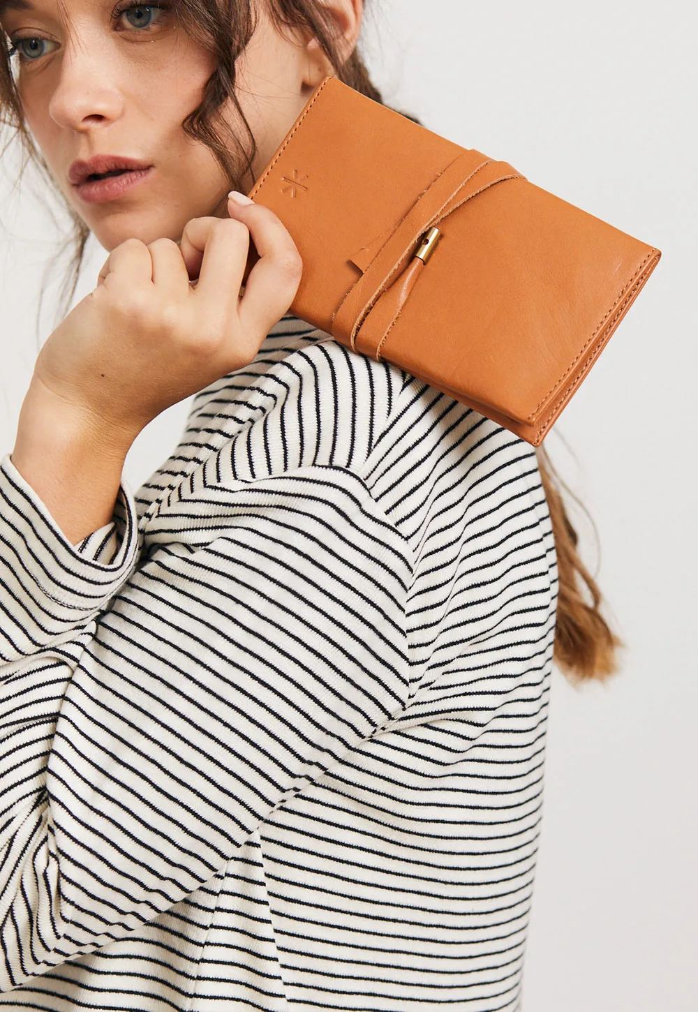 קלימן – ארנק עור – כאמל