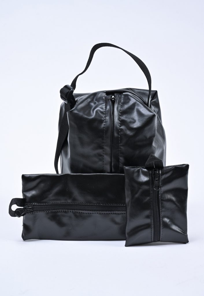 Massa Toiletry bag – Black