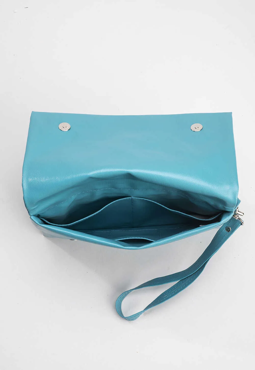 MENTA VEGAN CLUTCH – turquoise