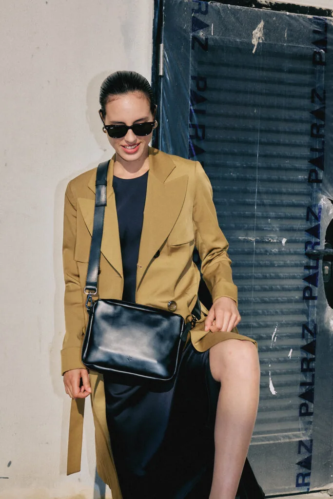 ליידי D – תיק עור – שחור