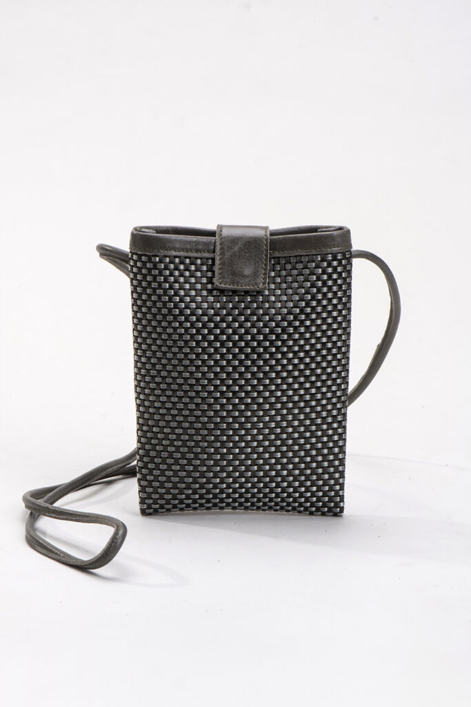 קונטקט – תיק טלפון קטן – מטאלי