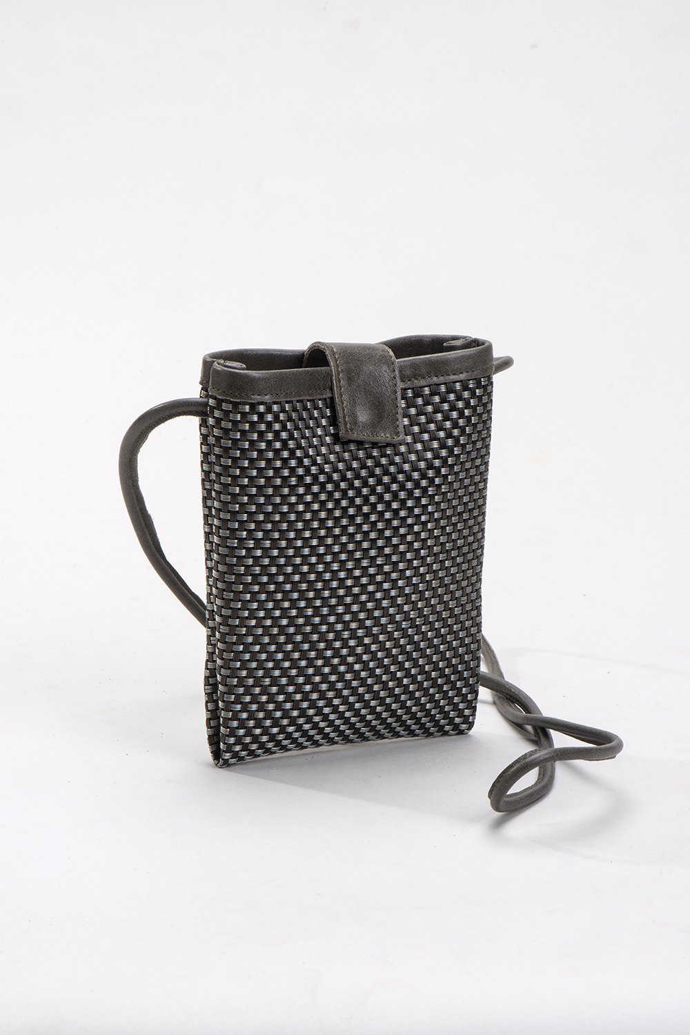 קונטקט – תיק טלפון קטן – מטאלי