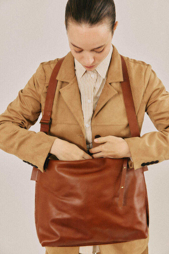 ניט קרוס L – תיק אלכסון – חום