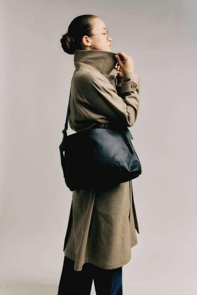 ניט קרוס L – תיק אלכסון – שחור