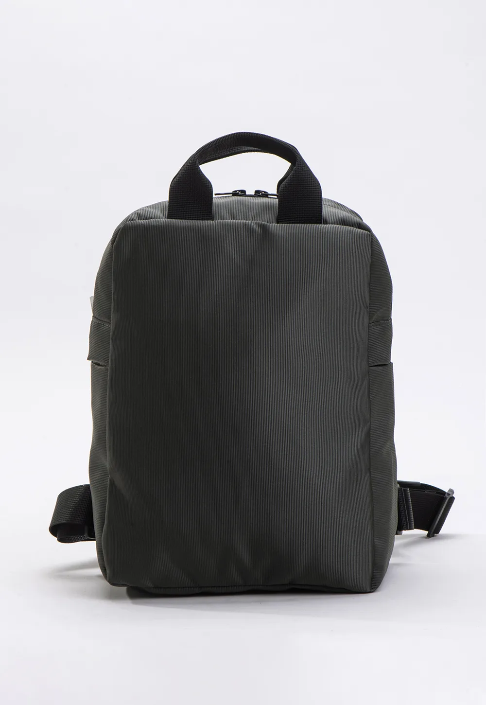 אלפא – תיק גב קטן – זית