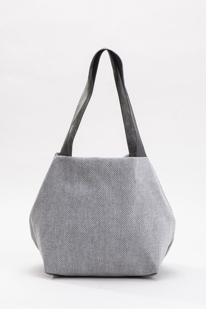 קוביה בד – תיק צד טבעוני – ענן