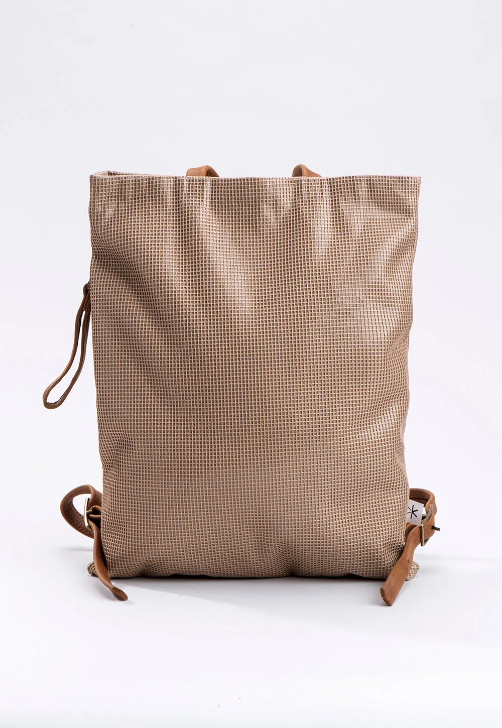 SLIM – סלים תיק גב קטן – מוקה