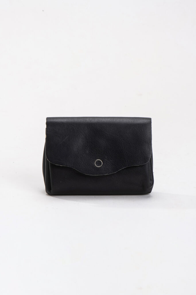 ארנק עור פלורה  – שחור