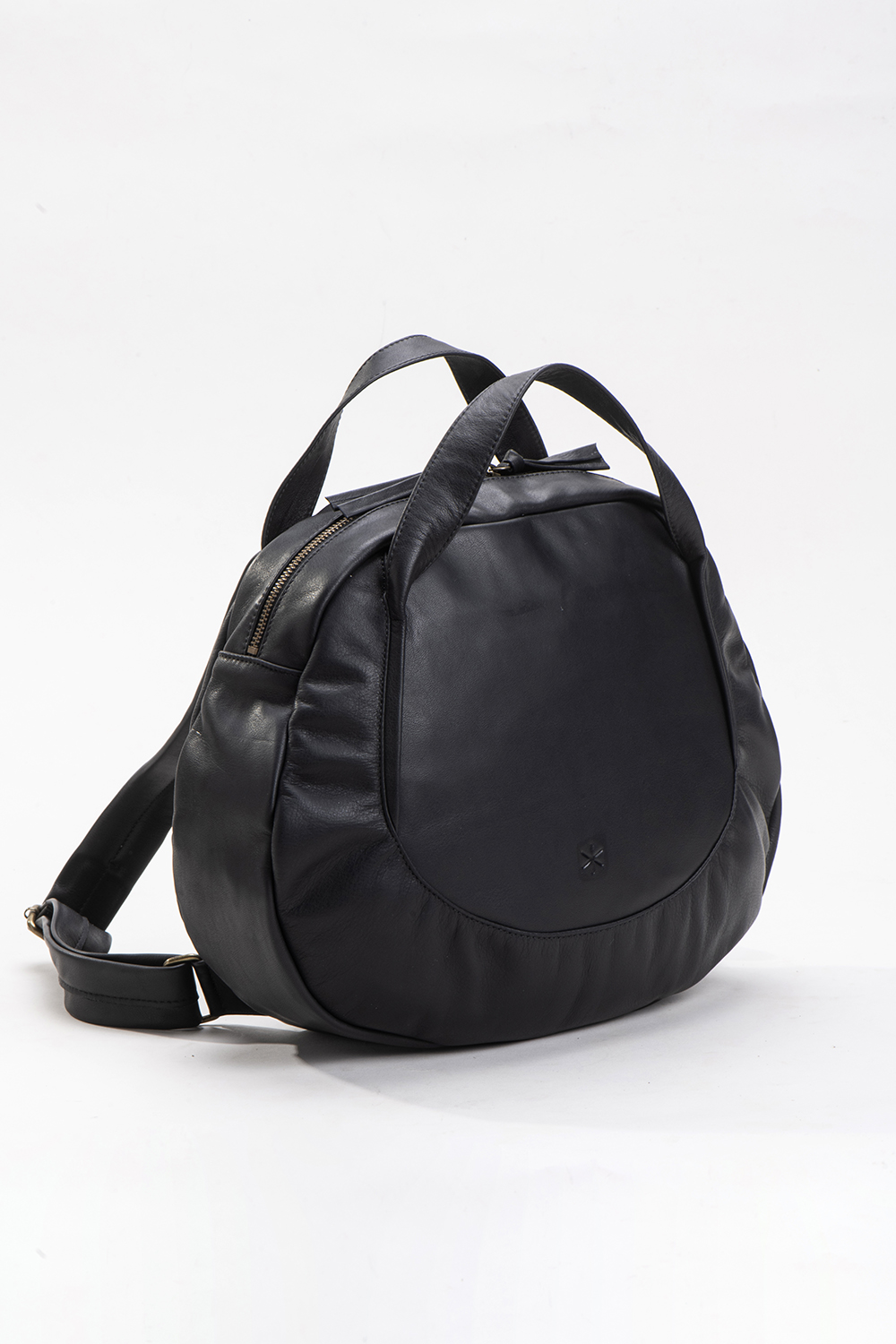 טיפה – תיק גב עור – שחור S