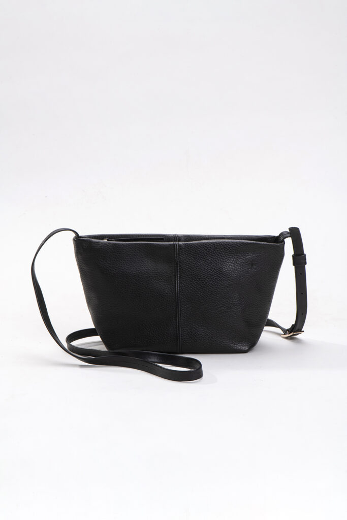 קסם קרוס – תיק ערב אלכסון – שחור