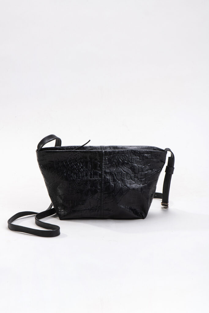 קסם קרוס – תיק ערב אלכסון – שחור קרוקו