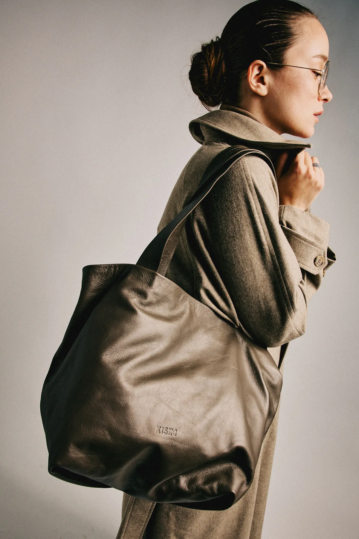 קוביה עור – תיק צד – חאקי